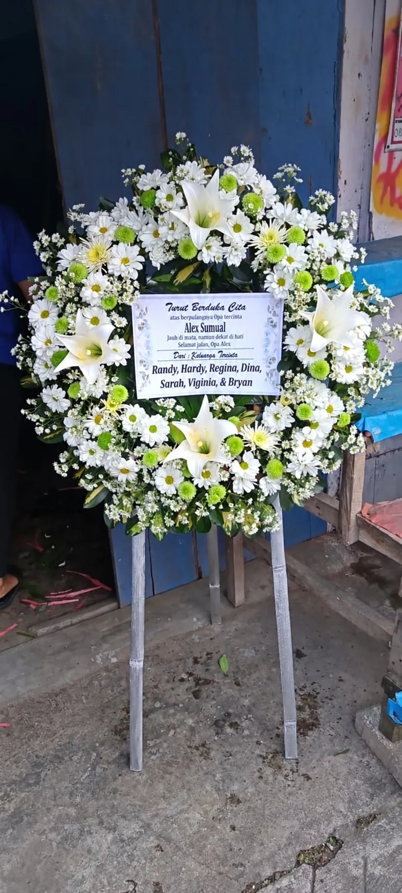 Krans Lili Putih Hijau