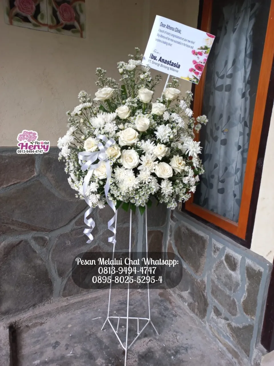 Standing Flower Mawar Putih Pita Silver